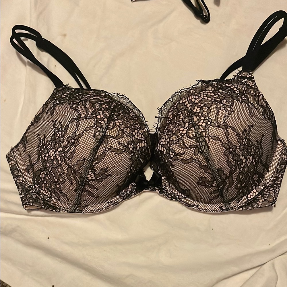Victoria's Secret Black Lace Bra with Underwire and Adjustable Straps
